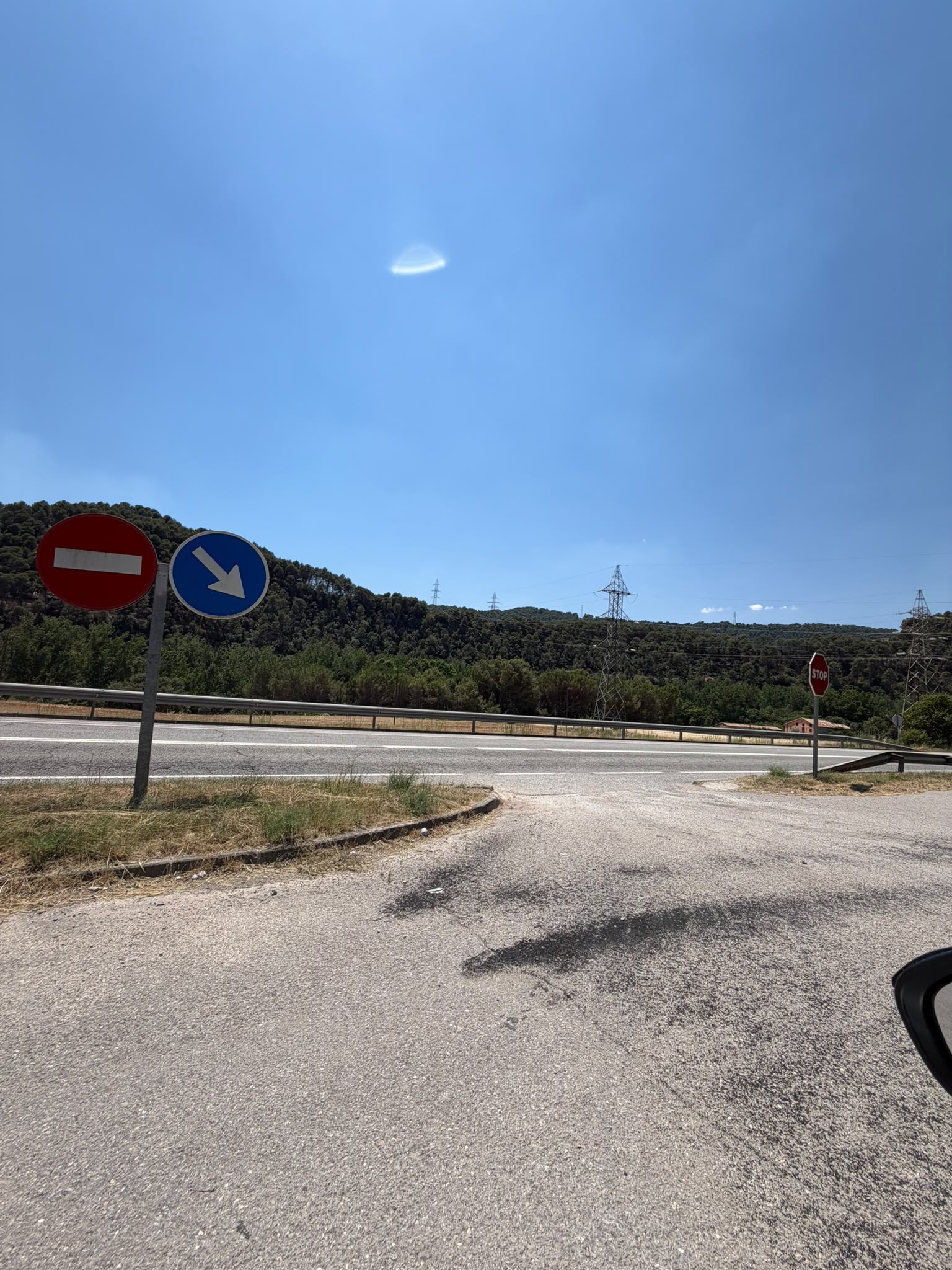 Pas 5 ruta Can Flautes: canvi de sentit en un punt concret de la carretera